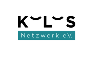 Schriftzug 'KLS' mit zwei geschwungenen Linien über den Buchstaben L und S, darunter hellblaues Rechteck mit weißer Schrift 'Netzwerk e.V.'