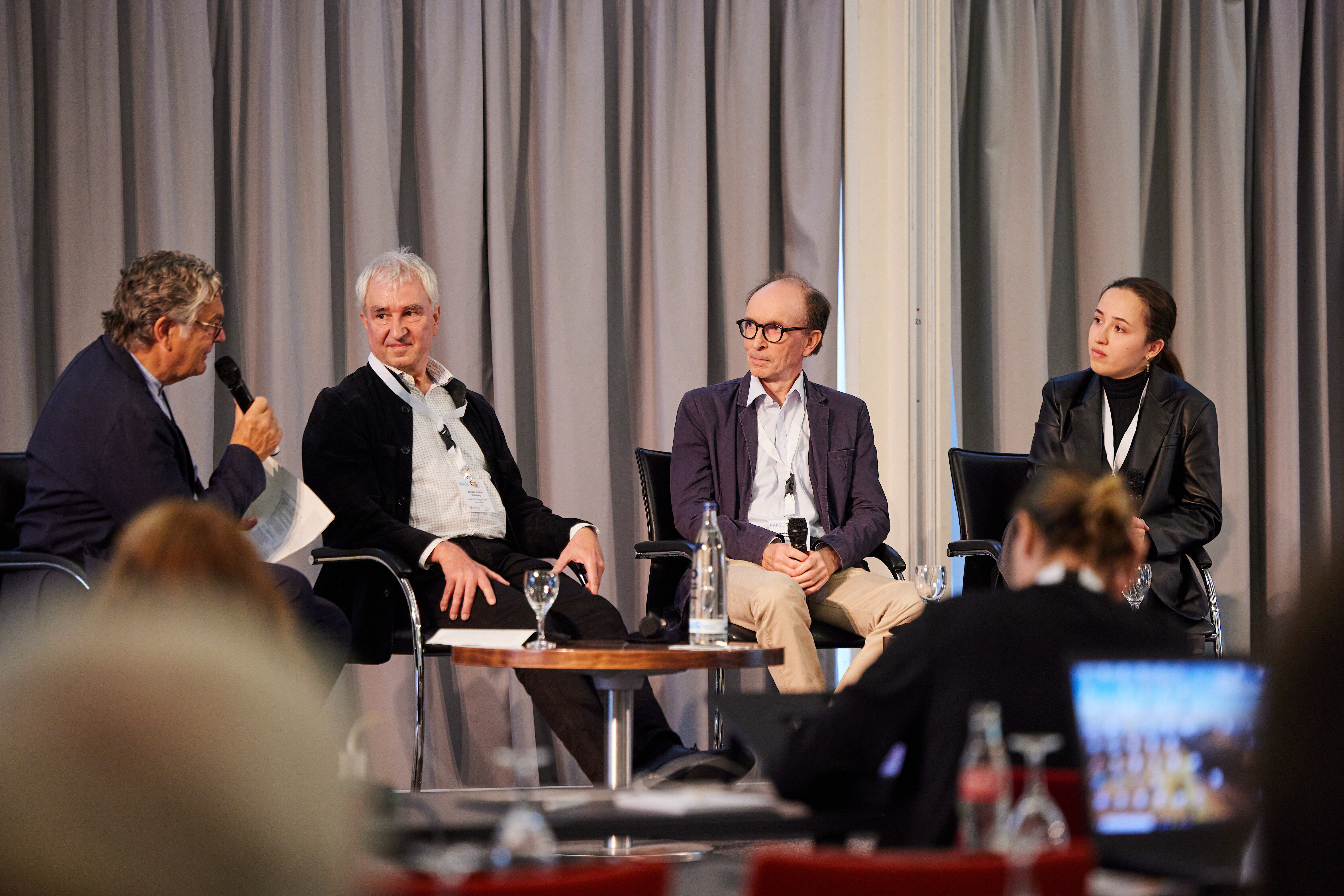 Podiumsdiskussion auf der NASKE 2025