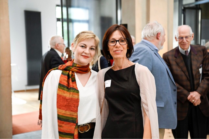 Dr. Lucia Laugwitz (l.) und Dr. Archangela Iuso