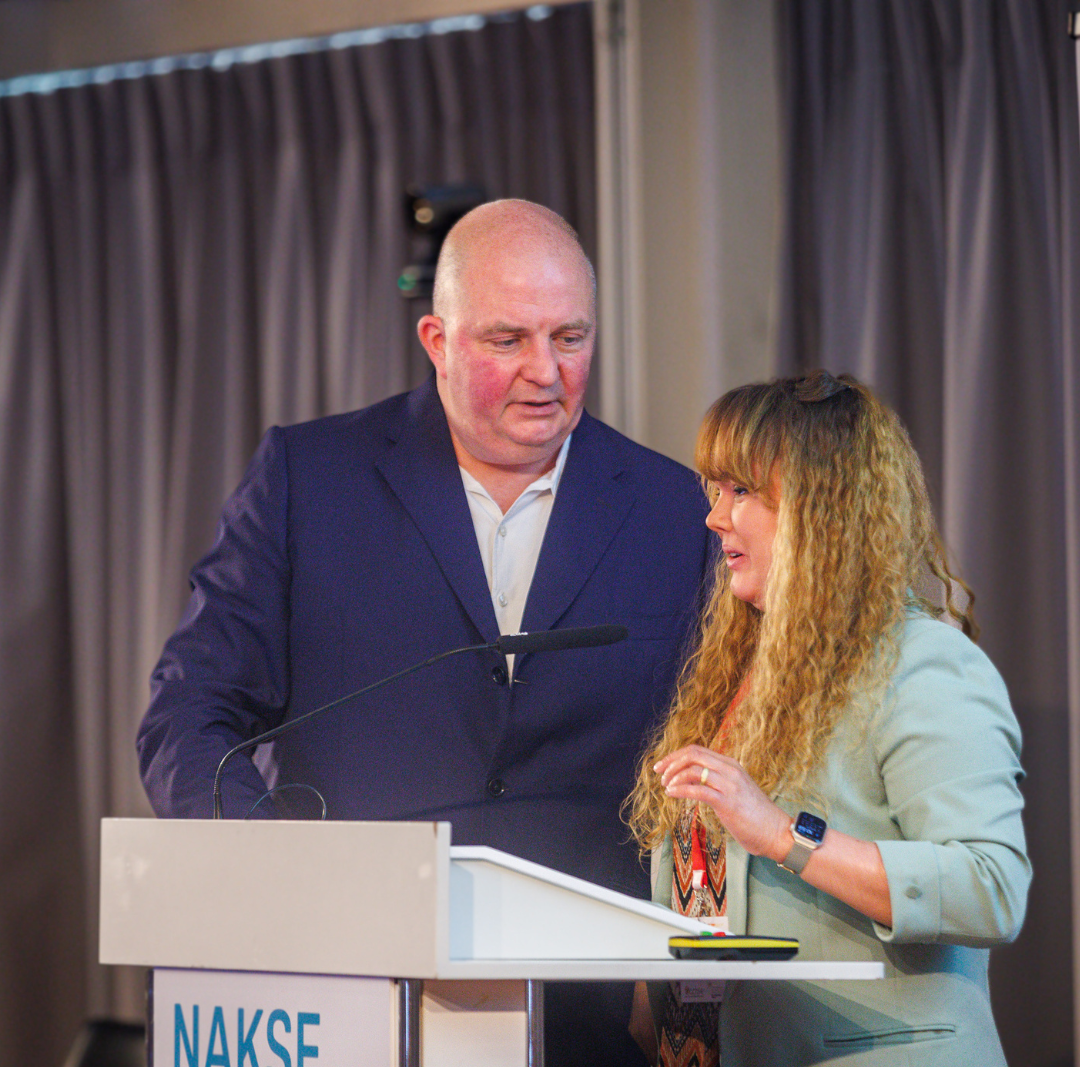 Jörg Thadeusz und Anna Wiegandt